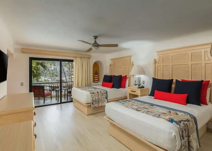 Awesome Jr Studio In Cabo En Marina Fiesta Aparthotel